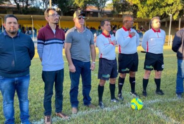 Clube Atlético Timburiense e Bia Gregg Salles de Piraju estreiam com vitória na abertura do 33º Campeonato 