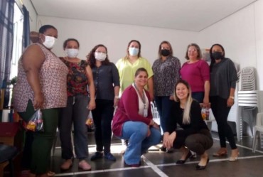 CRAS de Sarutaiá promove o primeiro encontro com as participantes do  Projeto Mulheres Criativas 