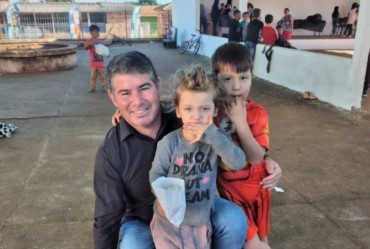 Prefeito Douglas Benini realiza “Ação  Comunitária” no Bairro Santo Antônio