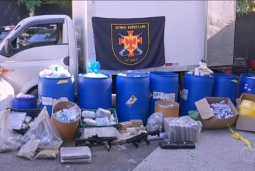 Grupo preso com 600 kg de drogas usava 'cofre camuflado' para esconder entorpecentes em caminhão