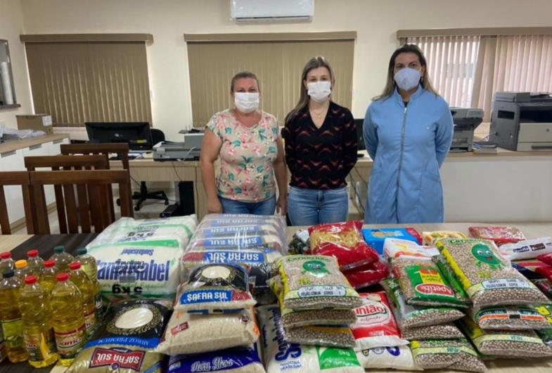 Campanha Vacina Solidária faz sua primeira entrega de alimentos em Taguaí