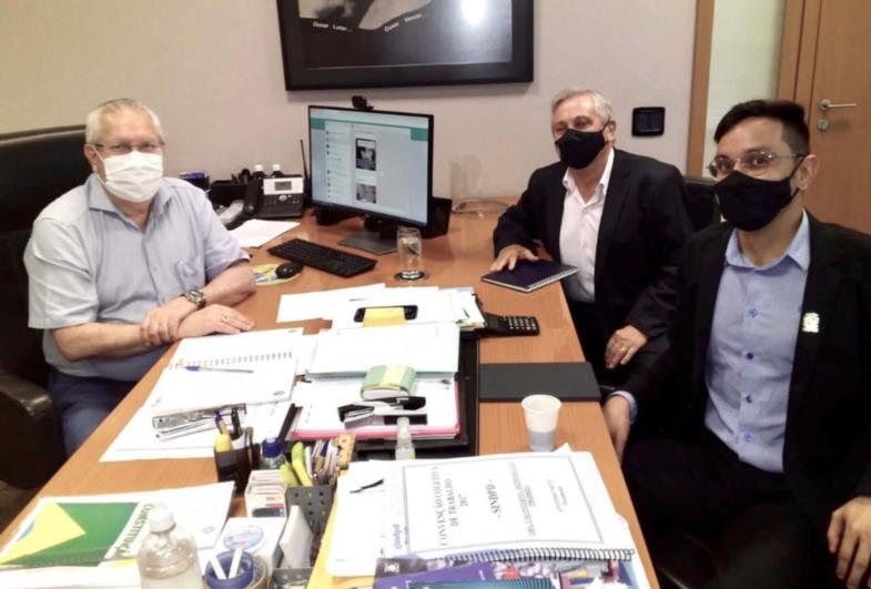 Vice-prefeito, Pedro Langeli e vereador Filipe Dognani, de Fartura, visitam Sindpd