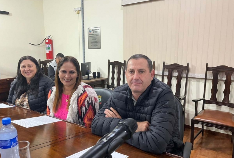 Vereadoras Leila Naldi, Preta e  vereador Rivael Leme dos Santos