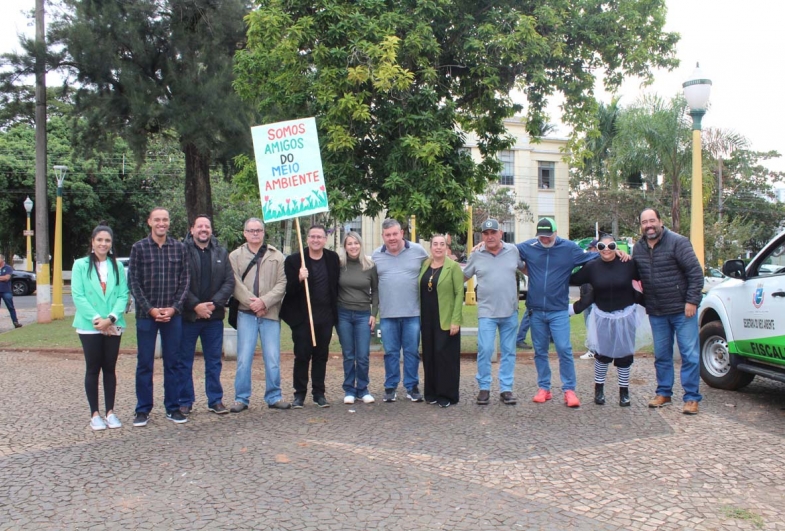 Avaré celebra o Dia Mundial do Meio Ambiente com passeata