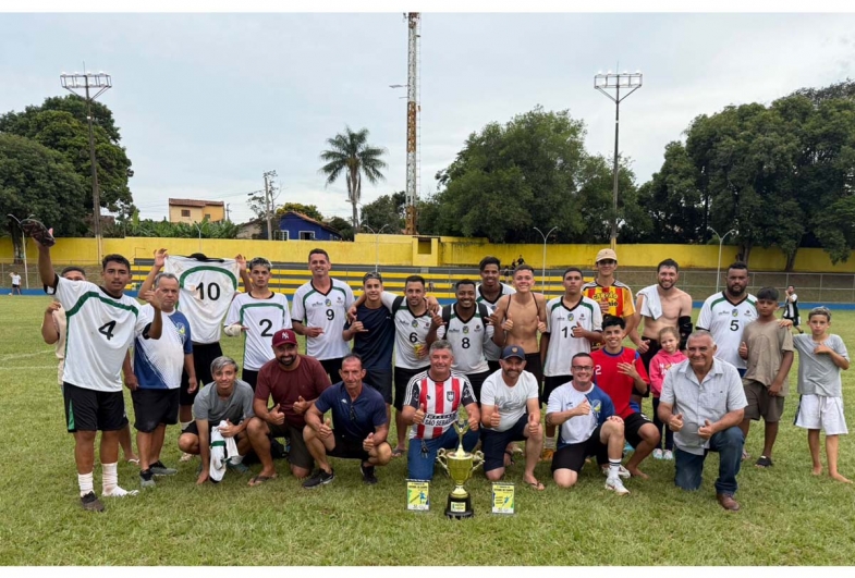 CME Sarutaiá é campeã do 1º torneio de futebol de campo de Sarutaiá