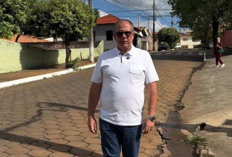 Prefeitura de Fartura assina contrato para canalização  na Rua João Carlos Ribeiro