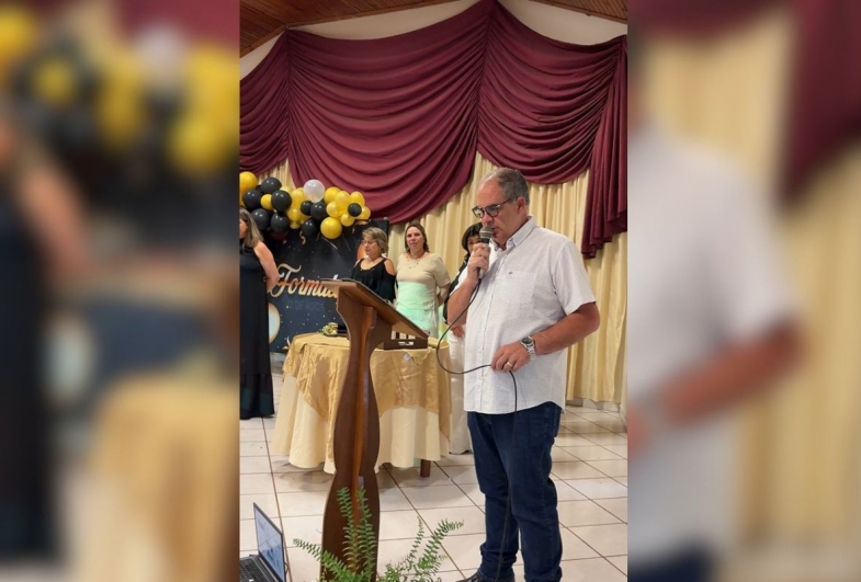 Alunos de Fartura participam de colação de grau da Univesp