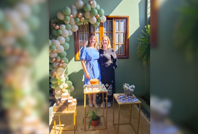 Isabella e a mãe Rosângela