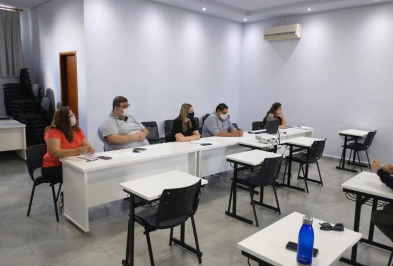 Reunião da Amvapa Educa reúne representantes da Educação