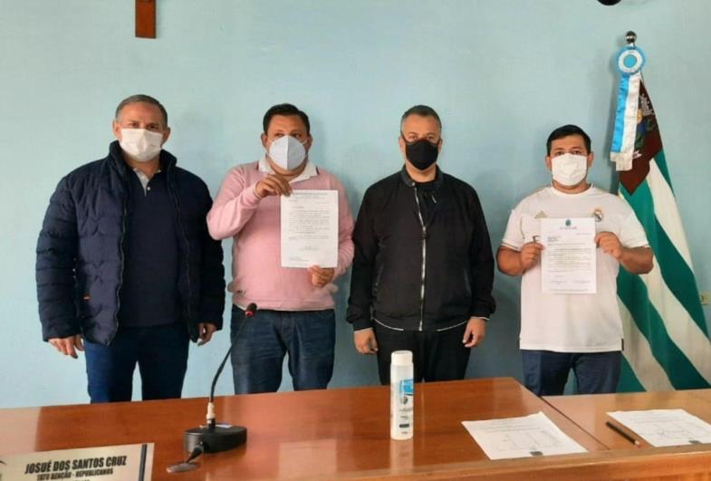 Vereadores pleiteiam emendas ao deputado Wellington Moura