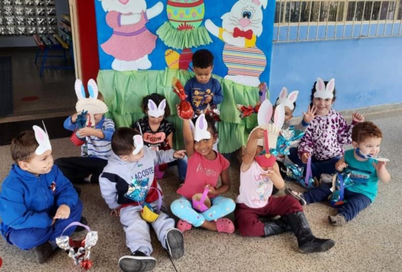 Alunos de Escolas Municipais de Avaré celebram a Páscoa