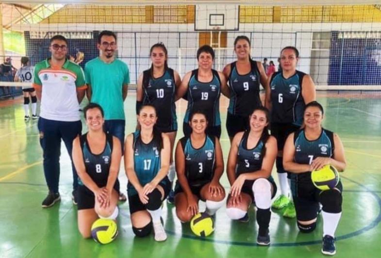 Equipe de vôlei feminino de Timburi avança para próxima fase das Olimpíadas em Manduri 