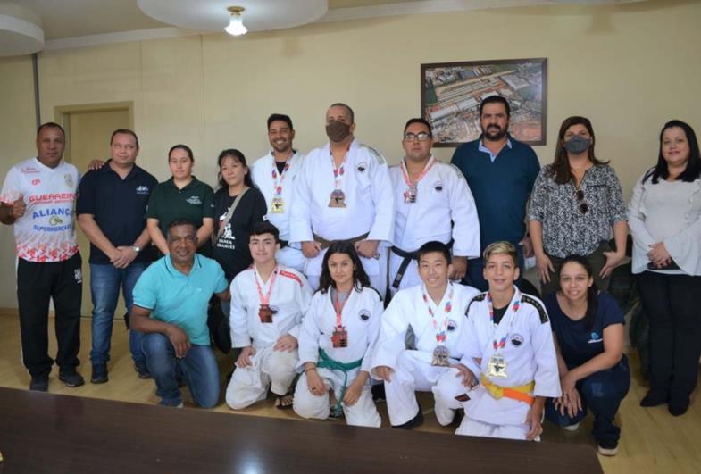 Atletas de Avaré conquistam medalhas em competições de judô