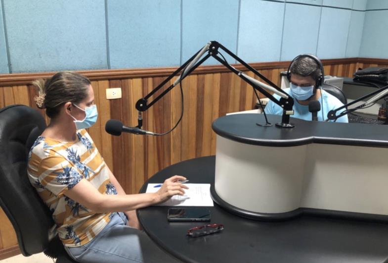 Coordenadora de Saúde fala sobre “Remédio em Casa” durante entrevista à Rádio Nova Voz