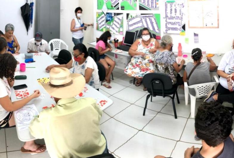 “Janeiro Branco”: roda de bate-papo atinge objetivos e estreita laços com pacientes