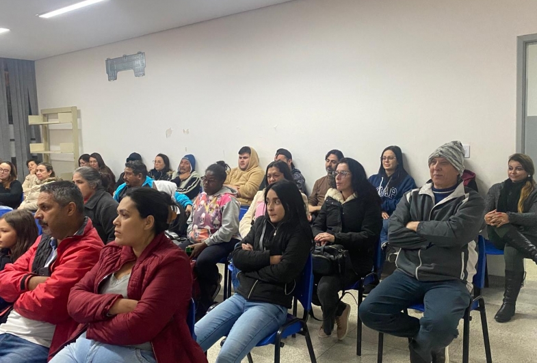 Público que esteve presente na palestra