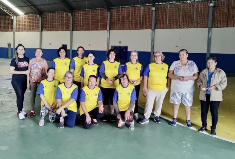 Projeto de caminhada e recreação em Timburi 