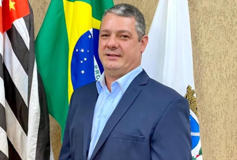 Silvinho consegue mais R$ 300 mil de verbas para infraestrutura 