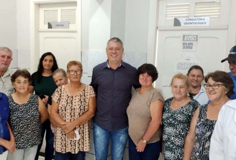 Timburi recebe doações de próteses dentárias pelo SUS