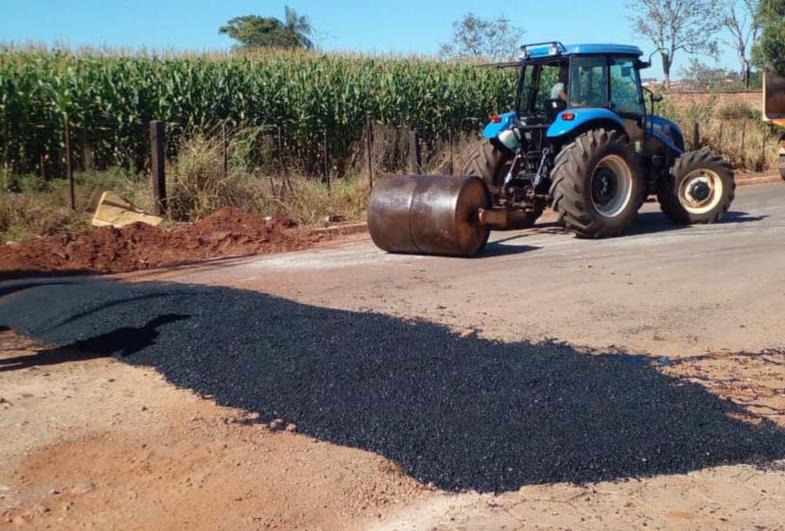 Prefeitura de Sarutaiá investe em  segurança viária com instalação de lombadas 