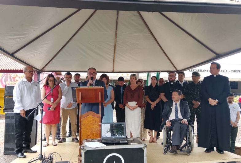 Prefeito Marcão do Haras fez um emocionante pronunciamento