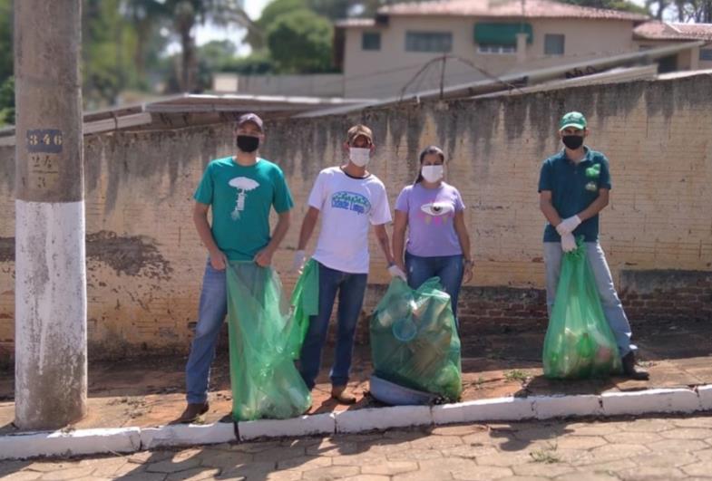 Arrastão contra Dengue é realizado em Timburi 