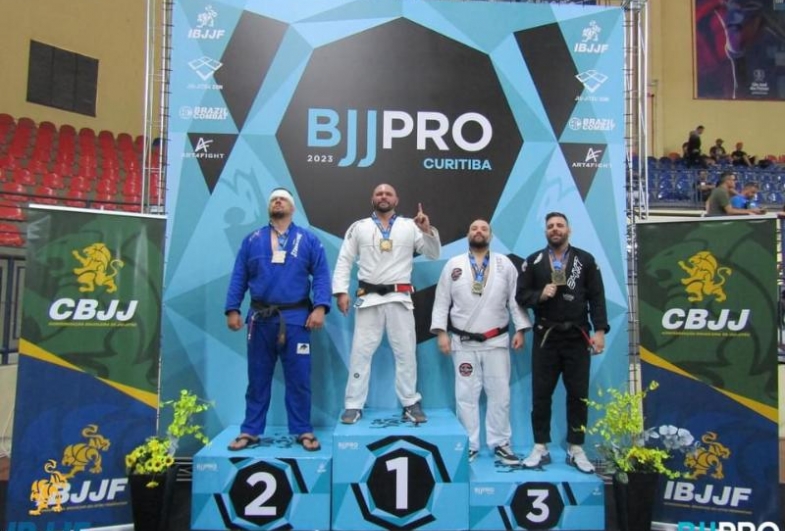 Avareense conquista título em campeonato internacional de jiu-jitsu