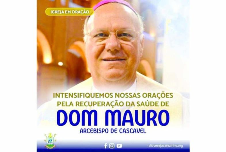 Quadro clínico piora e arcebispo Dom Mauro é intubado e transferido para a UTI