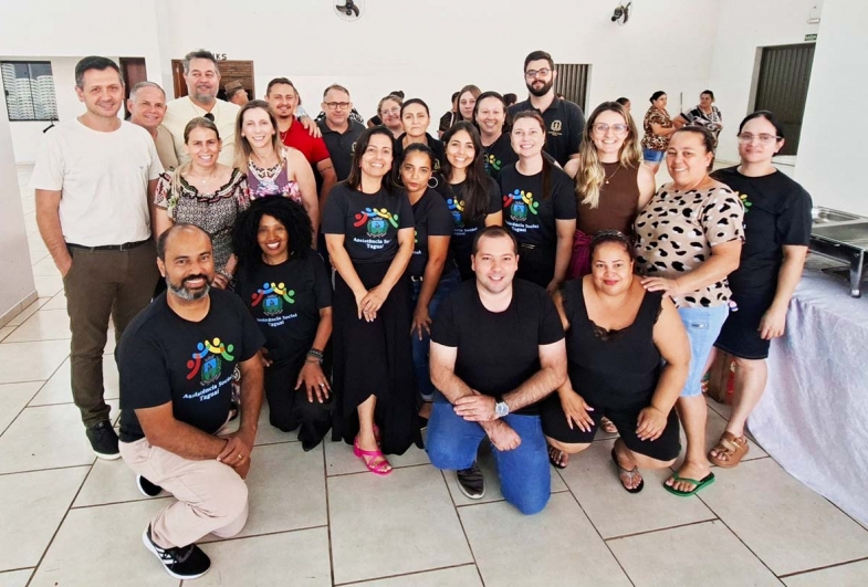 Grupos Amora e Arco-Íris realizam almoço especial de encerramento das atividades