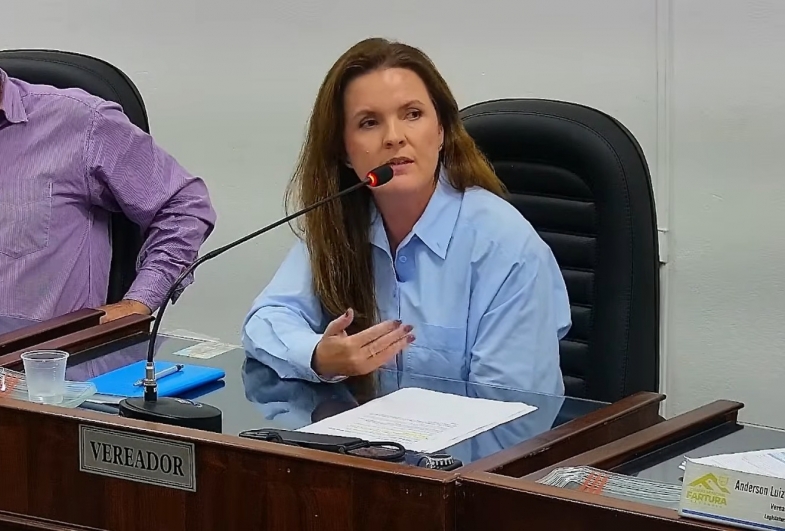 Secretária de Urbanismo e Habitação, Maria Júlia Maset,  explicou a complexidade das obras