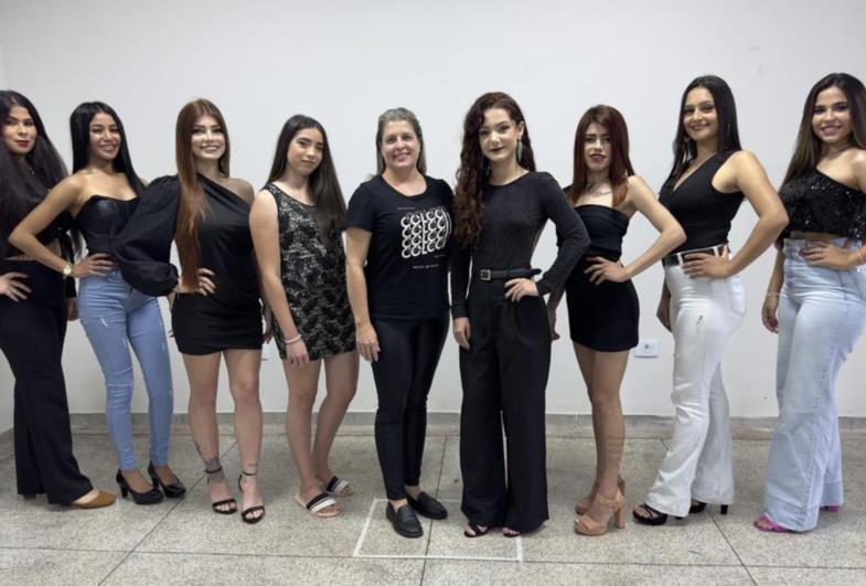 Acontece neste sábado (5) o tradicional desfile  das candidatas a Rainha da Fespinga 2023 em Timburi