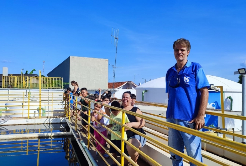 Crianças da Creche Escola Anaclite visitam Sabesp de Taguaí