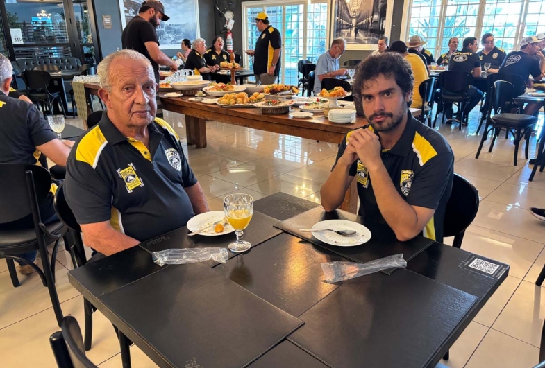 Antônio Fontes e Victor Castro