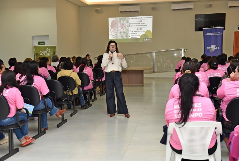Dra. Adriana Menezes, vice-presidente da Comissão Semeadoras do Agro