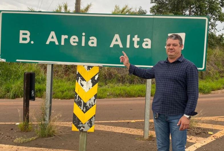 Inicia obras de pavimentação no bairro das Areias em Timburi 