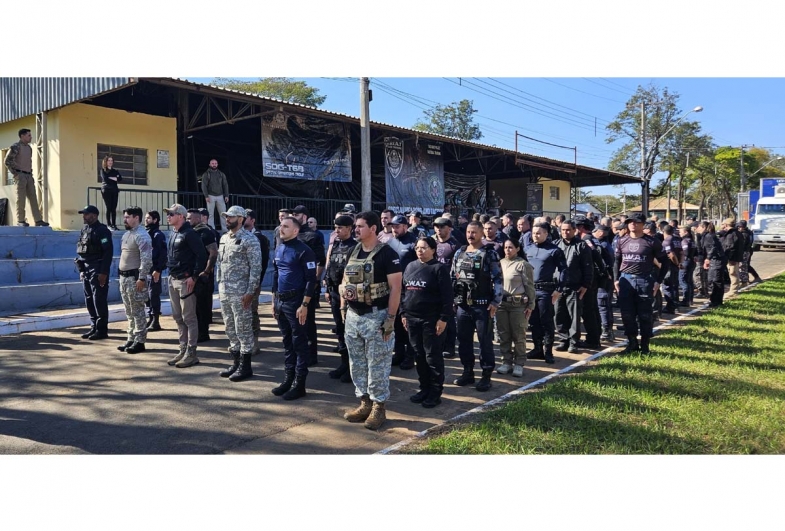 Agentes da SWAT ministram treinamento a profissionais de segurança em Avaré