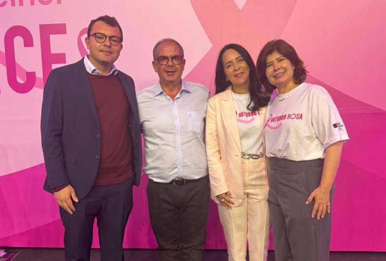 Victor Salles, prefeito Marcão do Haras, primeira-dama de Fartura Elisangela Souza e primeira-dama do Estado Cristiane Freitas