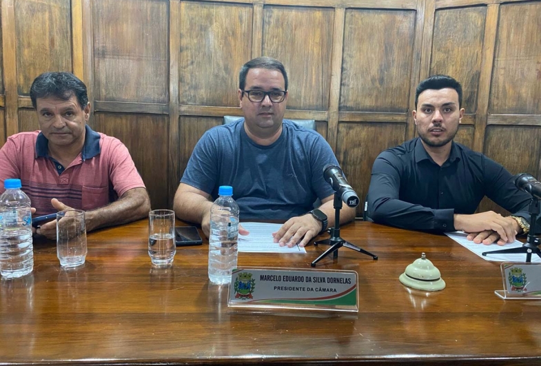 Câmara de Timburi apresenta requerimentos e indicações em sessão ordinária 