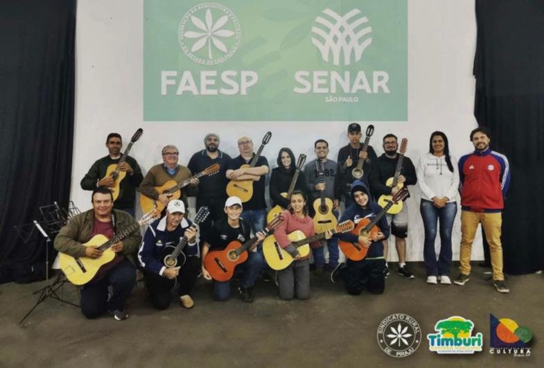 Timburi promove mais um curso de viola caipira e formação musical