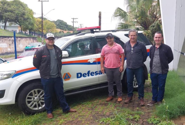Membros da Defesa Civil de Fartura se qualificam para enfrentamento às chuvas de verão