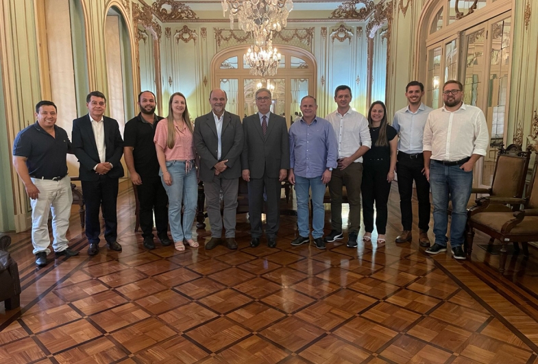 Autoridades de Taguaí cumprem agenda em São Paulo