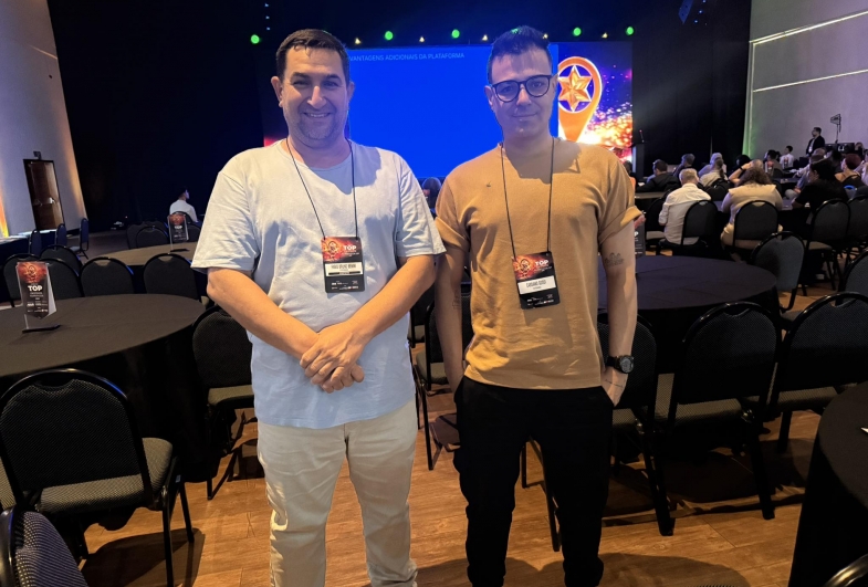 Prefeito Fábio Benini e o secretário  de Cultura e Turismo Cassiano Godoi