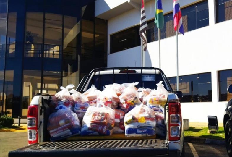 Fundo Social recebe cestas básicas da Sabesp Taquarituba