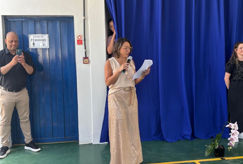 Estilista Carla Mirielli