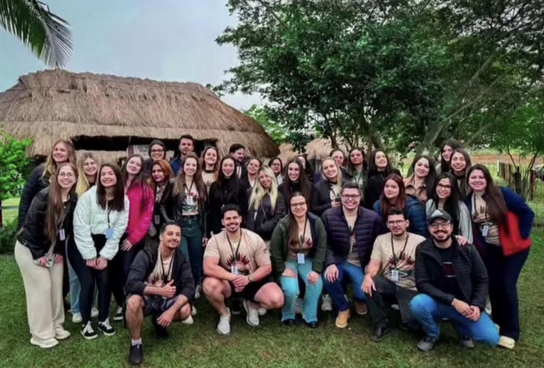 Aldeia Tekoá Porã recebe estudantes de saúde em experiência de aprendizado e intercâmbio cultural