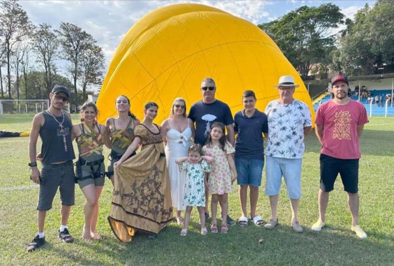 Timburi recebe o espetáculo As Mulheres do Sol e o Balão