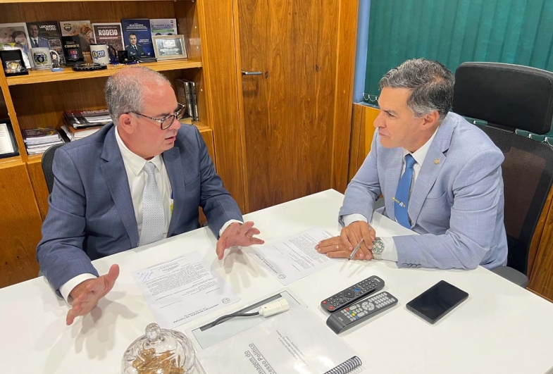 Reunião com o Cap. Augusto definiu  pautas importantes na área da Saúde