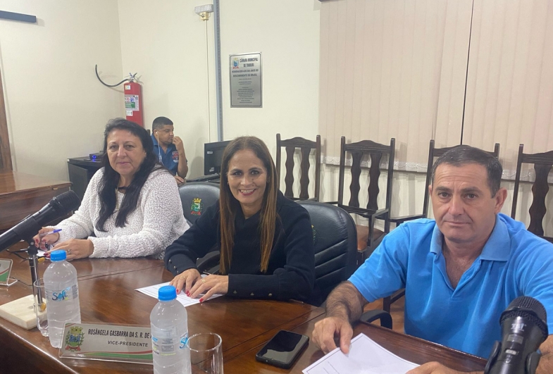Vereadora Leila Naldi vereadora Preta e vereador Rivael Leme dos Santos