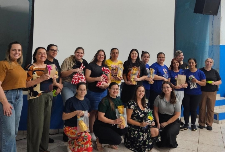 Formação continuada fortalece práticas educativas na rede