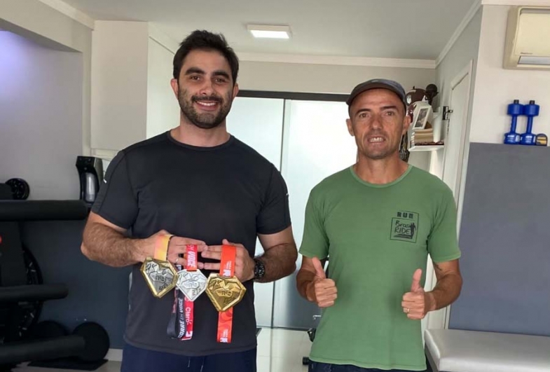 Caveira completa 63 quilômetros em dois dias na Maratona Internacional do Rio